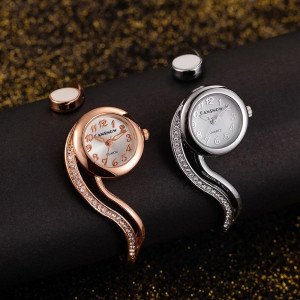 Women’s Luxury Quartz Bracelet Ladies Watch 