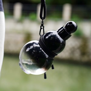Chinese Retro-Inspired Gourd Style Water Bottle 900 ML 