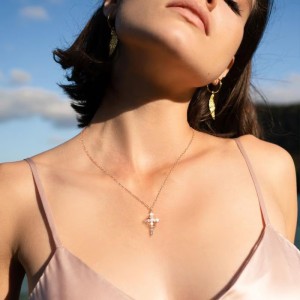 Hot Sale 49% Off  Simple Crown Pendant Necklace