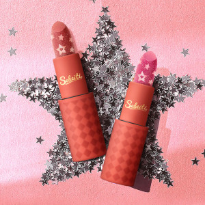 Moisturizing Velvet Lipstick