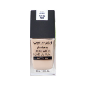 Wet n Wild Photo Focus Matte Foundation – Golden Beige